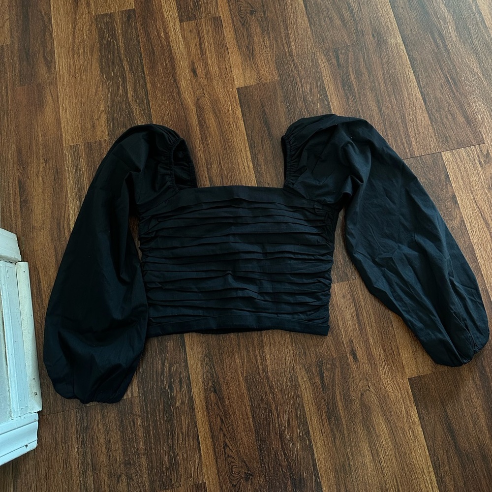 Abercrombie and fitch top never worn